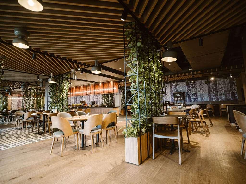 Отель Ibis Styles Sibiu Arsenal Экстерьер фото